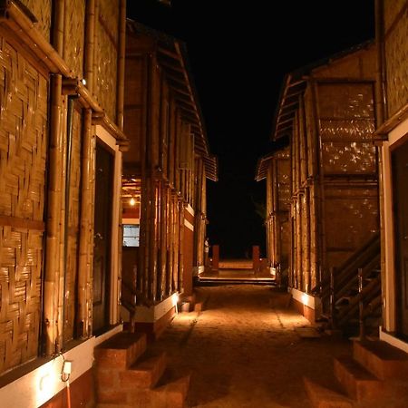 Chivarin Resorts Малван Экстерьер фото