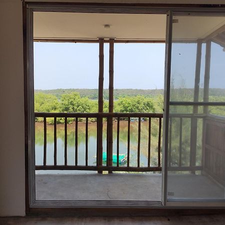 Chivarin Resorts Малван Номер фото